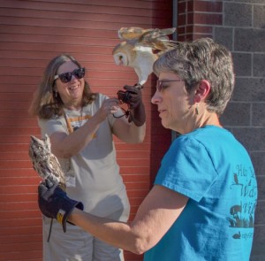 janet and karen with birds cropped